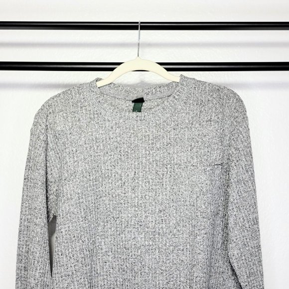 Wild Fable Women's Gray Marled Cropped Sweater Size Small - Picture 2 of 9